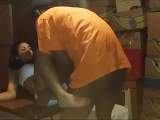 Black Beggar Going to bed a hot Indian Chick - AMATEUR321.COM